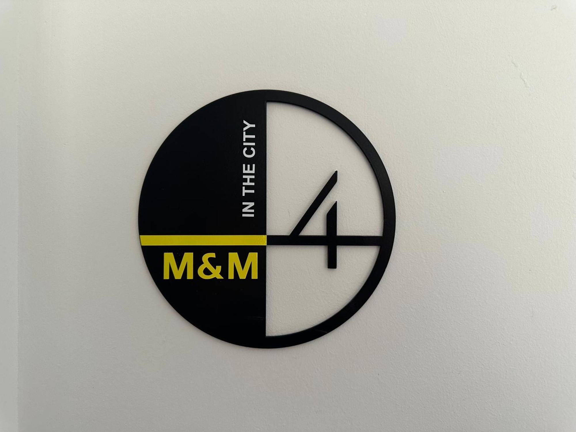 M & M - Boutique Apartments 雅典 外观 照片